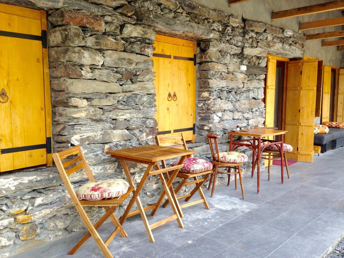 Sno House Kazbegi Hotel Buitenkant foto