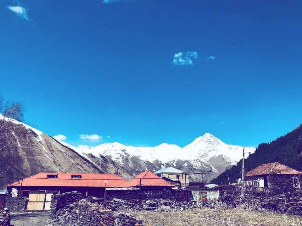 Sno House Kazbegi Hotel Buitenkant foto