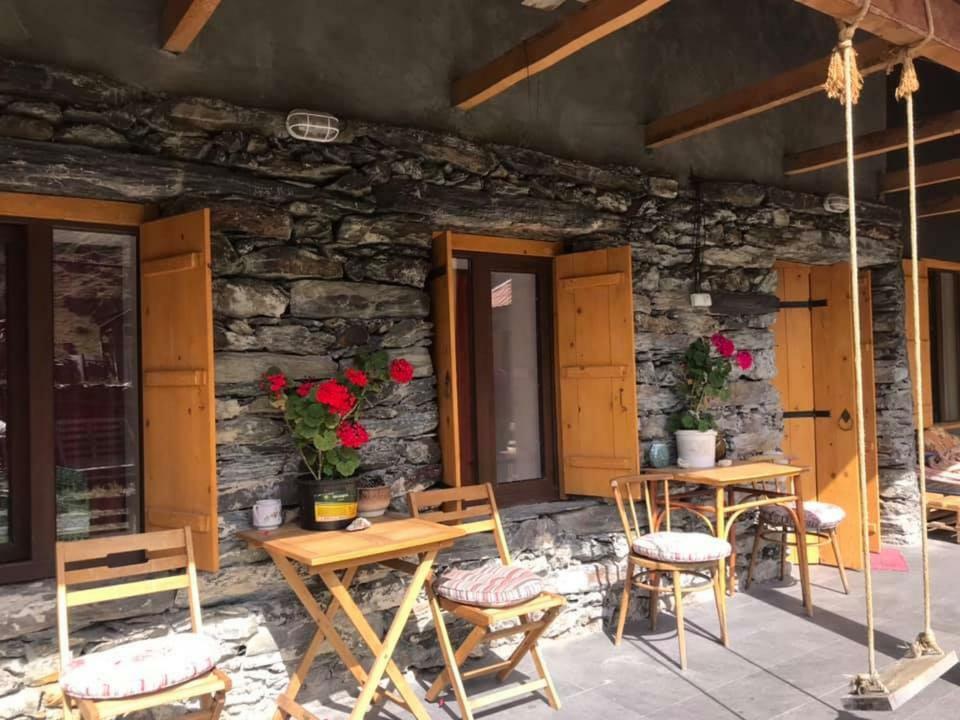 Sno House Kazbegi Hotel Buitenkant foto