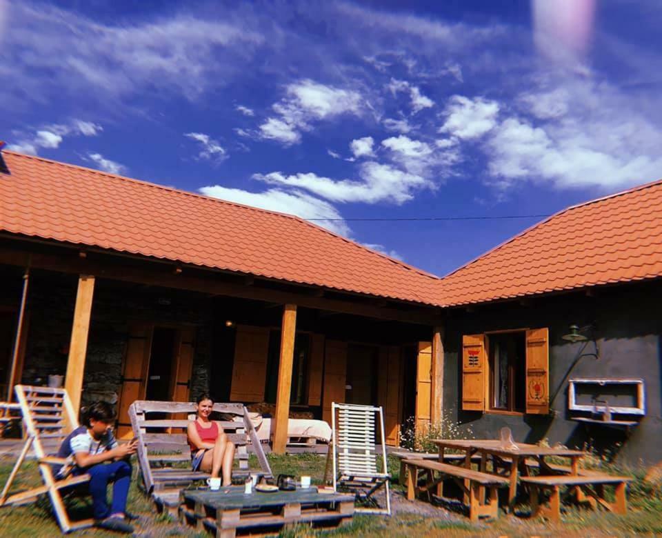 Sno House Kazbegi Hotel Buitenkant foto